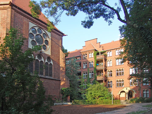 BERLÍN08 (214) Riehmers Hofgarten